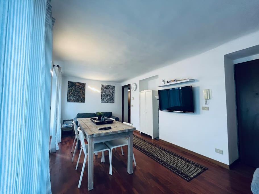 Apartamento Attico Porta Nuova, Torino Centro Exterior foto